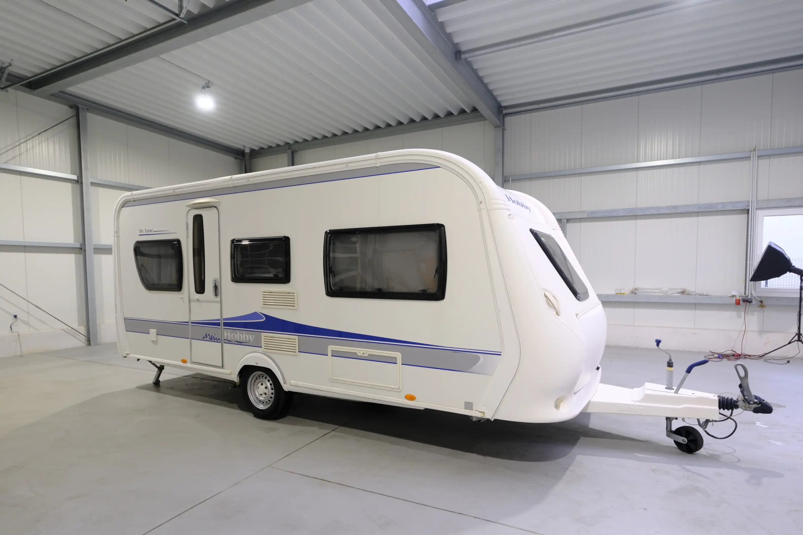 HOBBY DeLuxe 490 UL